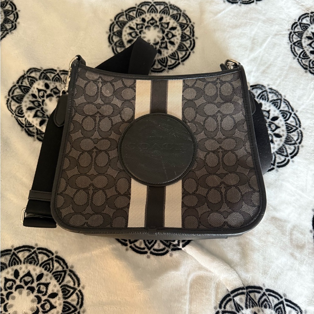 Coach Men's Black and Gray Crossbody Bag